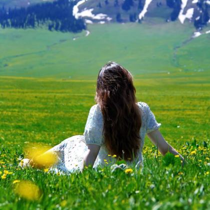 新疆乌鲁木齐+伊犁8日7晚拼小团