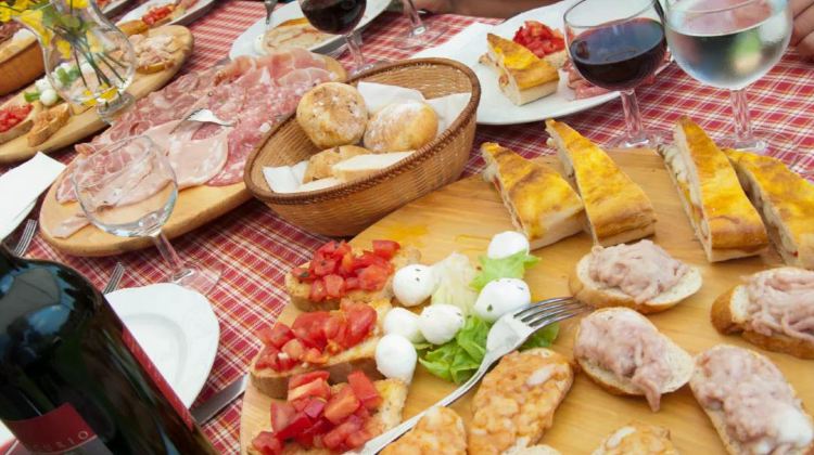8-Day Best of Northern Italy Tour from Florence to Venice·Pisa, Cinque Terre Rail Pass & Lake Como Ferry