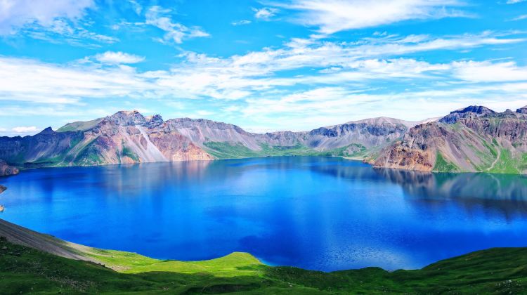8-Day Harbin + Changbai Mountain + Yanji + Mohe + Arctic village