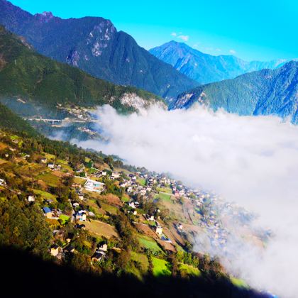 大理市+诺邓古村+怒江+老姆登村+丙中洛风景区4日3晚私家团