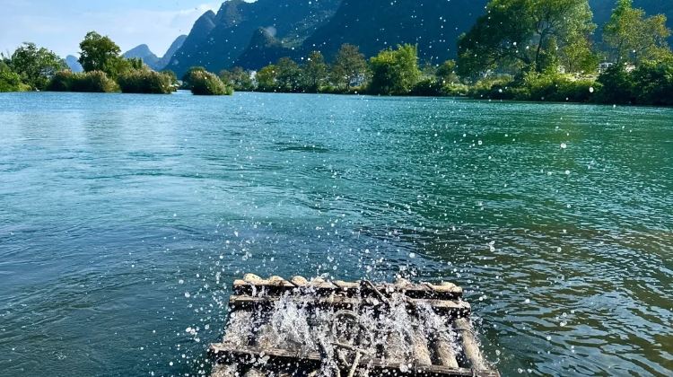 5D4N · Group Tours · Spiritlink Journey: GuangxiGuilin + Yangshuo+ Li River Scenic Area +Yulong River Bamboo Rafting
