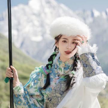 金川+丹巴+神仙包景区+四姑娘山景区+毕棚沟3日2晚私家团