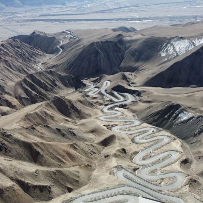 新疆喀什市+帕米尔高原+塔什库尔干2日1晚拼小团