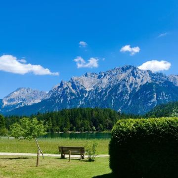 德国12日10晚私家团