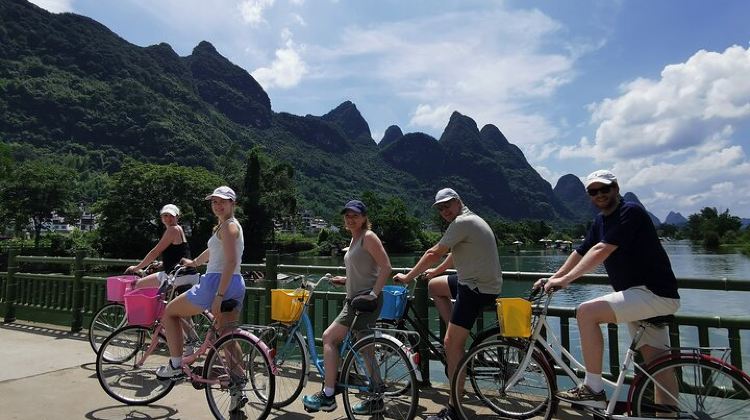 3D2N · Private Tours · 3-Day Private Guilin Tour with Li River Cruise and Yangshuo