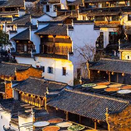江西南昌+庐山风景名胜区+景德镇+婺源+三清山风景区+望仙谷5日4晚拼小团