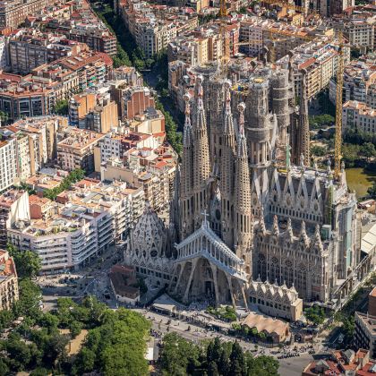 法国+意大利+瑞士+西班牙+摩纳哥12日11晚跟团游