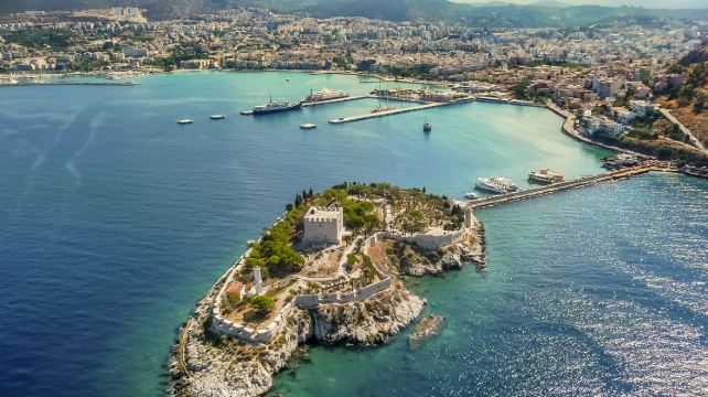 <13天>【9人团 含三段内飞+景点首道门票】土耳其全景·四钻酒店+升级1晚5钻棉花堡温泉酒店+卡帕多奇亚+伊斯坦布尔+安塔利亚+阿拉恰特+库萨达斯+以弗所+费特希耶+赠博斯普鲁斯海峡游船