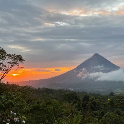 哥斯达黎加圣何塞+利蒙4日3晚私家团