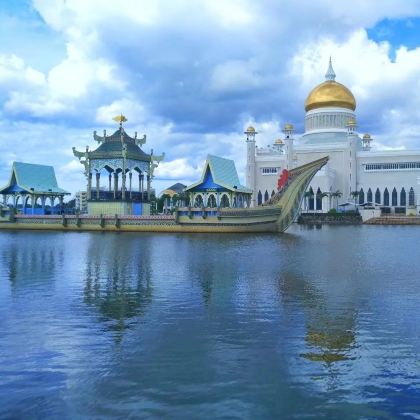 文莱达鲁萨兰国+马来西亚沙巴6日5晚跟团游