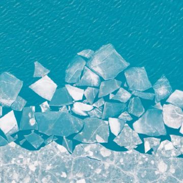 西藏阿里+冈仁波齐+珠峰大本营9日8晚拼小团