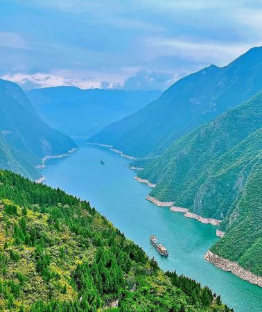 4D3N•Chongqing + The Three Gorges Dam Tourism Area
