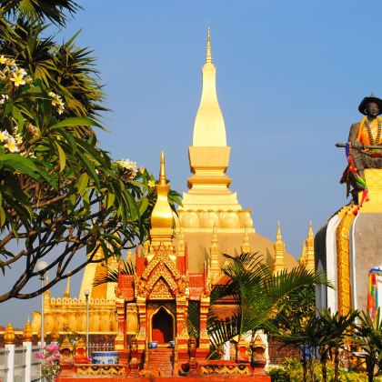 老挝琅勃拉邦省+万象+普西山+光西瀑布+塔銮寺+香昆寺（万佛公园）4日3晚私家团