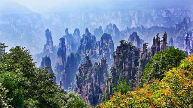 5-Day Vibrant Hunan Group Tour· Zhangjiajie National Park, Fenghuang Ancient Town & Provincial Capital Changsha
