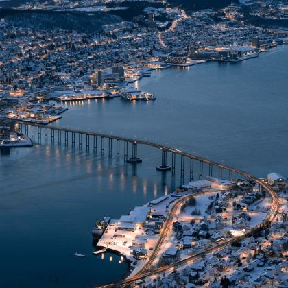 挪威特罗姆瑟+索玛若伊+塞尼亚岛+罗弗敦群岛7日6晚私家团