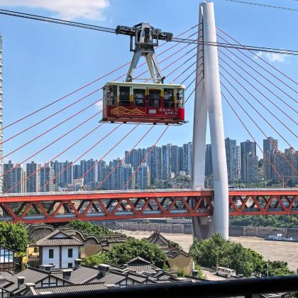 成都+重庆+峨眉山+都江堰景区+青城山6日5晚私家团