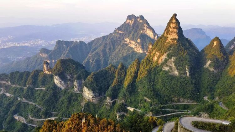 6-day 5-night · Private Tour · Tianmen Mountain National Forest Park + Zhangjiajie National Forest Park + Furong Town + Fenghuang Ancient Town + Zhangjiajie Grand Canyon + The Yellow Dragon Cave