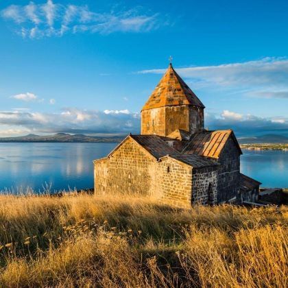 阿塞拜疆+格鲁吉亚+亚美尼亚10日9晚私家团