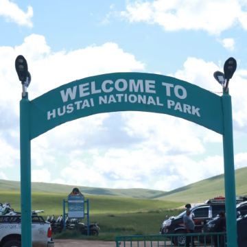 蒙古哈斯台国家公园+呼斯泰音国家公园+成吉思汗骑马雕像+特日勒吉国家公园+图勒河4日3晚私家团