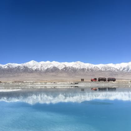 青海西宁+张掖+敦煌+青海湖+茶卡盐湖+嘉峪关7日6晚私家团