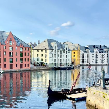 挪威+冰岛13日11晚跟团游