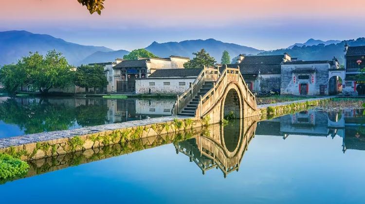 8D7N · Private Tours · Imperial Beijing & Huangshan Highlights: Shanghai & Hongcun Private Journey