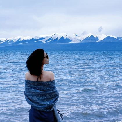 中国青海湖景区+茶卡盐湖+哈拉湖+托素湖+大柴旦五彩山谷景区+大柴旦翡翠湖旅游景区+琉璃之境·如意湖+俄博梁+黑独山+莫高窟+鸣沙山月牙泉7日6晚拼小团