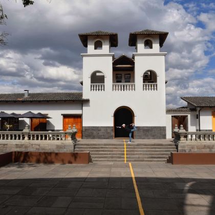 厄瓜多尔基多+加拉帕戈斯省9日8晚拼小团