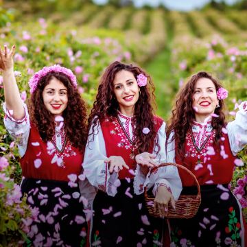 波黑+塞尔维亚+黑山+克罗地亚+斯洛文尼亚+阿尔巴尼亚+保加利亚+匈牙利21日跟团游