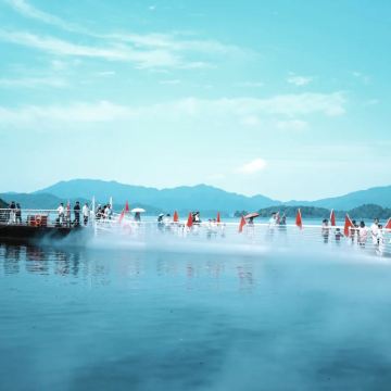 明月山+武功山+羊狮慕风景区+仙女湖+中国洞都5日4晚私家团