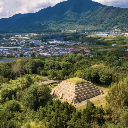 沈阳+本溪+丹东+集安+长白山+延吉+长春8日7晚拼小团
