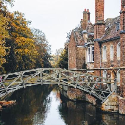 英国+剑桥大学+爱丁堡城堡+格拉斯哥6日5晚跟团游