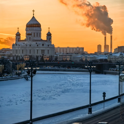 俄罗斯莫斯科+圣彼得堡9日跟团游