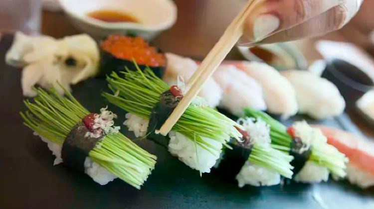8-Day Tokyo to Osaka: Neon-lit Cities & Tranquil Countryside