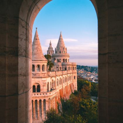 法国+瑞士+意大利+奥地利+匈牙利+捷克+斯洛伐克+德国15日跟团游