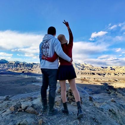 林芝+阿里+雅鲁藏布大峡谷+珠峰大本营+冈仁波齐+羊卓雍错12日11晚私家团