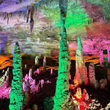 张家界+武陵源+天门山+郴州4日3晚私家团