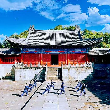 襄阳+武当山风景区3日2晚私家团