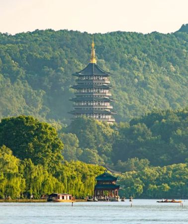 3日2晚 • 烏鎮＋杭州＋西塘古鎮 - 獨家升級住烏鎮西柵內 「品江南水鄉宴＋乾隆御茶宴」，贈漢服旅拍、西塘搖櫓船