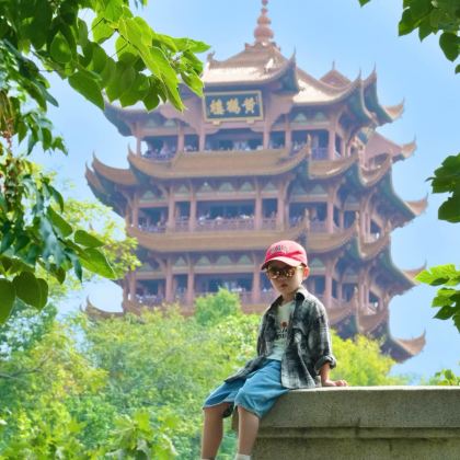 武汉+黄鹤楼+长江三峡+三峡大坝旅游区4日3晚跟团游