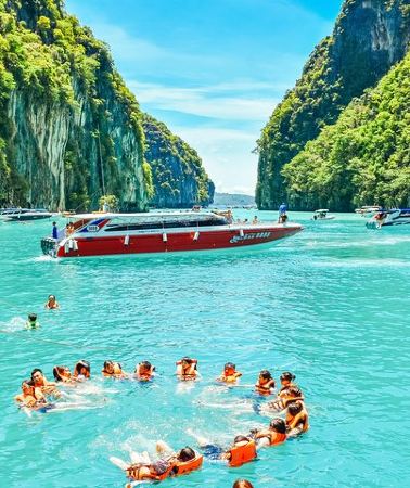2D1N • 12 Islands Overnight Tour