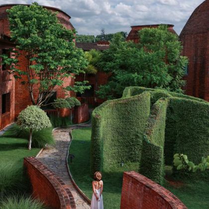 云南弥勒+抚仙湖3日2晚私家团