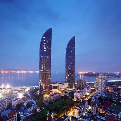 中国广东潮汕地区+潮州+南澳岛+厦门+鼓浪屿+武夷山国家公园+武夷山+福建土楼永定景区+土楼+平潭岛+泉州+蟳埔村+洛伽寺+龙岩+古田会议会址+瑞金+南昌8日7晚跟团游