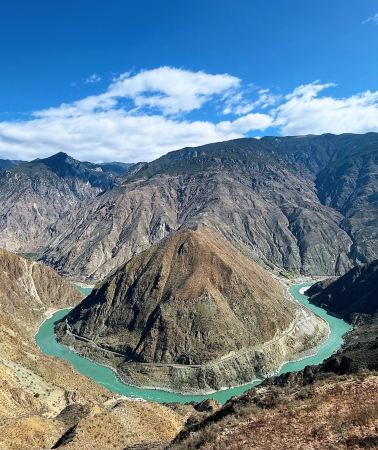 11D9N • Kunming + Dali + Lijiang + Shangri-La + Meili Snow Mountain: Return flight with a stopover in Hong Kong - Immerse yourself in Yunnan's rich diversity