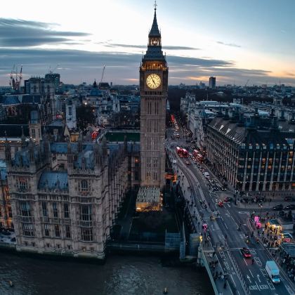 英国伦敦+爱尔兰13日12晚私家团