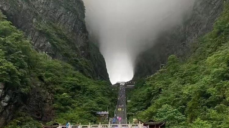 3-Day 2 Days Zhangjiajie Private Tour: Avatar Mountain & Tianmenshan