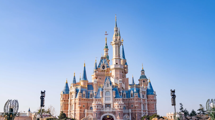 2D1N · Private Tours · Hong Kong: Hong Kong Disneyland + Includes 1-day Disney admission ticket, No Hotel Included