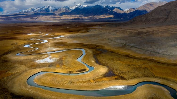 10-day 9-night · Private Tour · Xinjiang + Urumqi + Southern Xinjiang + Kashgar + Pamirs Plateau
