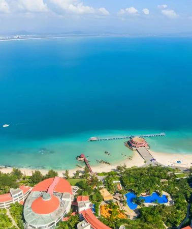 5D4N • Hainan   Star-rated hotels   4-Day Private Car Charter with Popular Attractions Optional Shenzhou Lighthouse, Sanya surfing, viral Houhai Village Airport transfers   Worry-free  reliable   