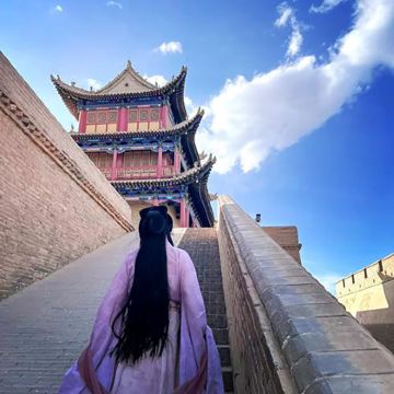 张掖+嘉峪关+敦煌3日2晚跟团游